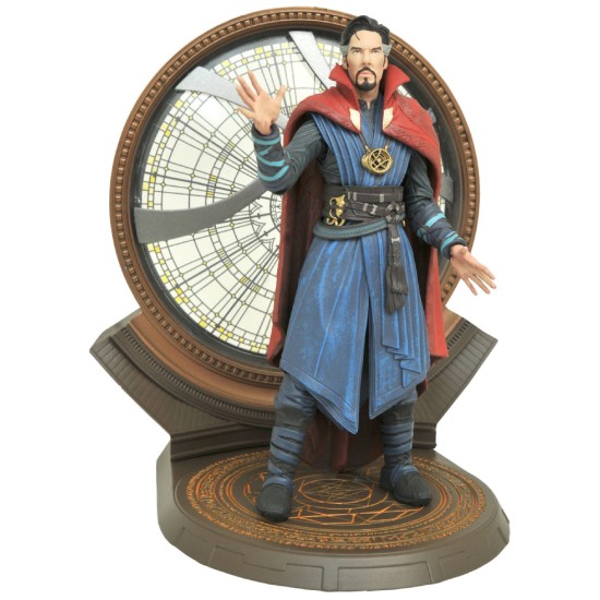 Diamond Comic Distributors Diamond Marvel Deluxe Collectors Doctor Strange in the Multiverse of Madness Doctor Strange 18cm