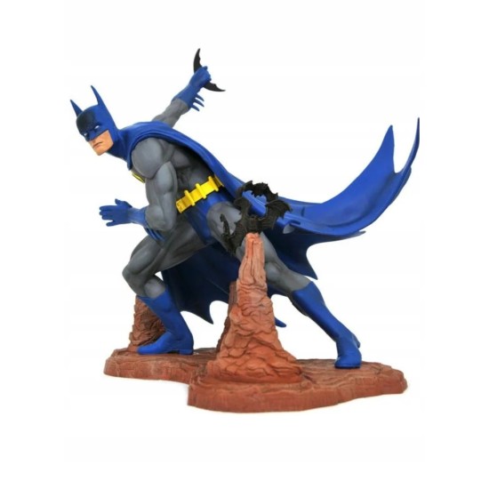 Diamond Comic Distributors Diamond DC Gallery Classic Batman 18cm