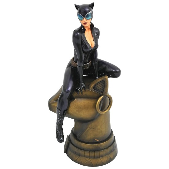 Diamond Comic Distributors Diamond DC Gallery Catwoman Comic 23cm