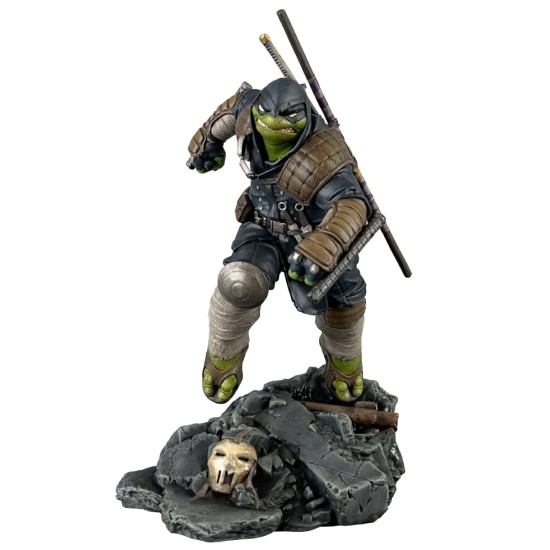 Diamond Comic Distributors Diamond Teenage Mutant Ninja Turtles The Last Ronin 25cm